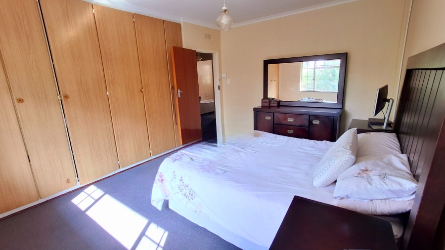 3 Bedroom Property for Sale in Vaalpark Free State